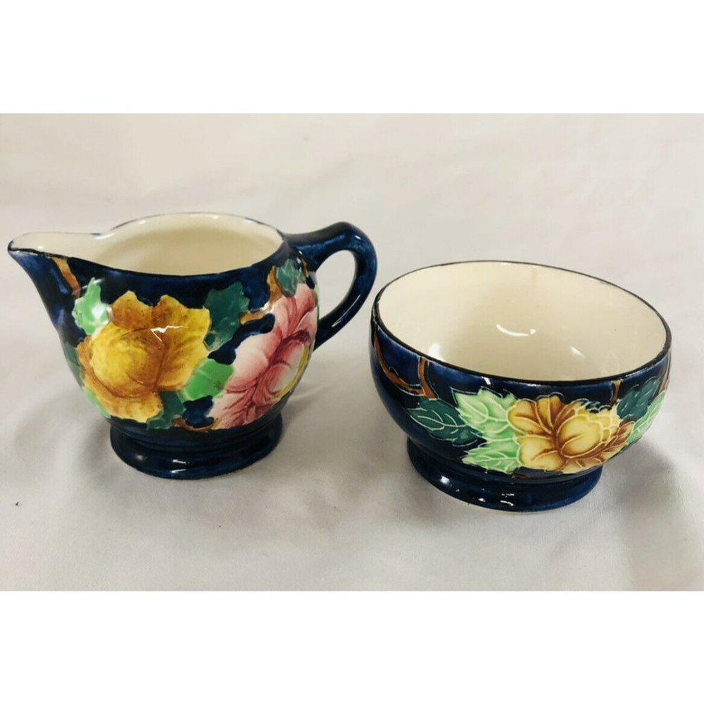 vtg MALINC "Newcastel on the Tyme" England Floral Embossed Creamer & sugar bowl
